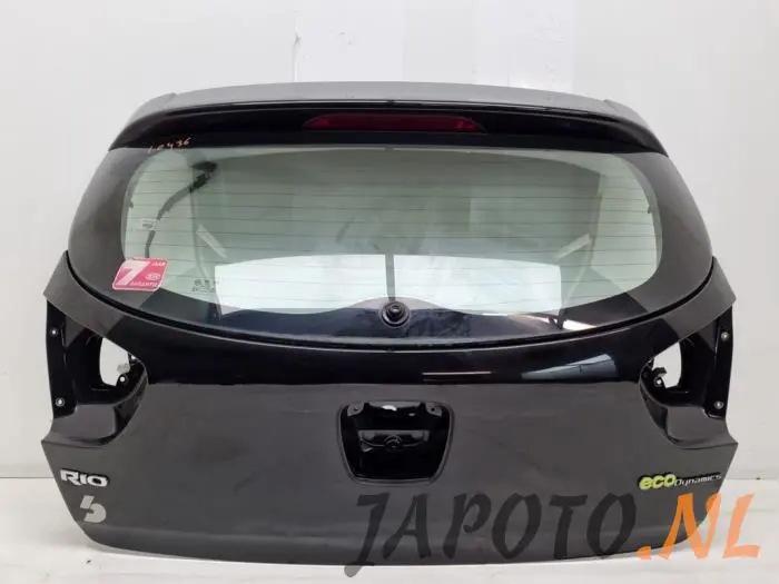 Tailgate Kia Rio