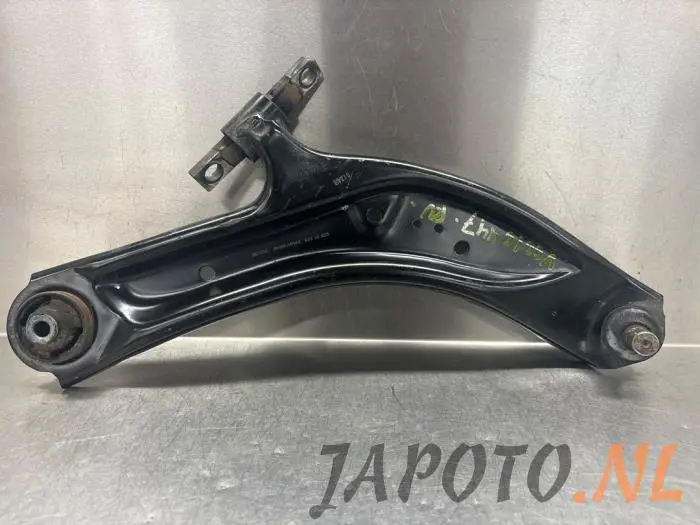 Front lower wishbone, right Nissan X-Trail