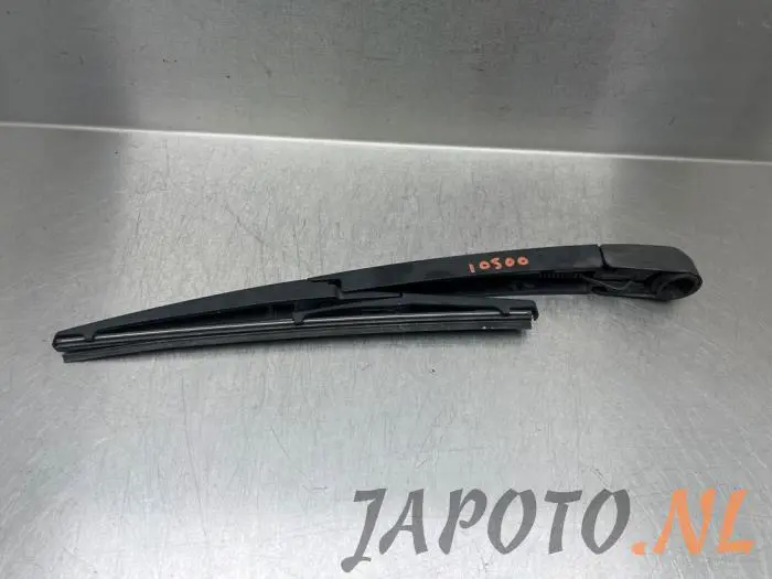 Rear wiper arm Kia Rio