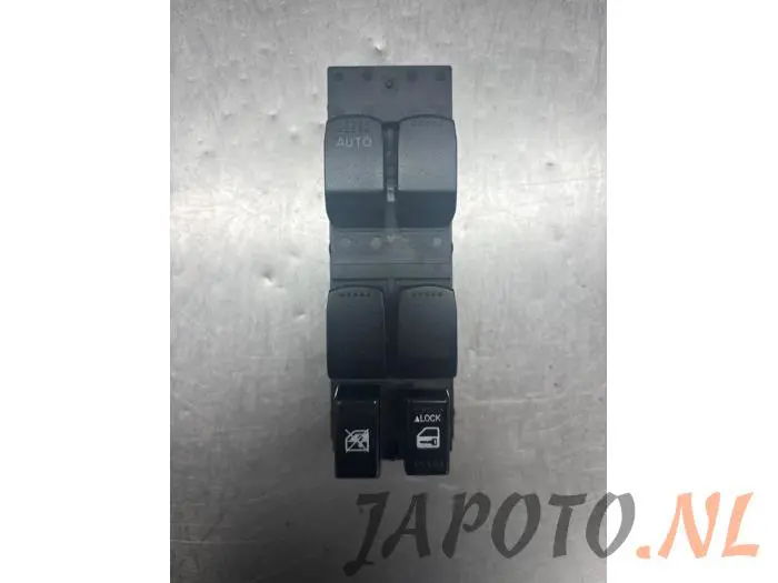 Multi-functional window switch Suzuki Swift