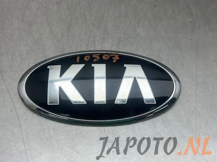 Emblem Kia Cee'D