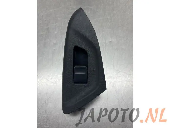 Electric window switch Toyota Aygo