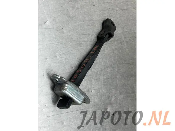 Rear door stop 4-door, left Kia Picanto