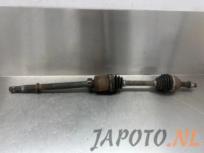 Front drive shaft, right Nissan X-Trail