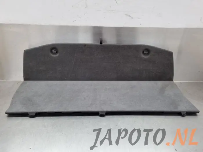 Floor panel load area Toyota Prius