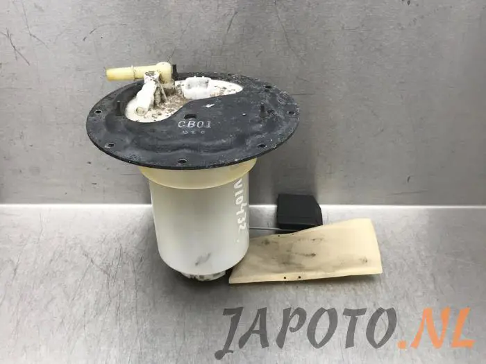 Electric fuel pump Mazda Premacy