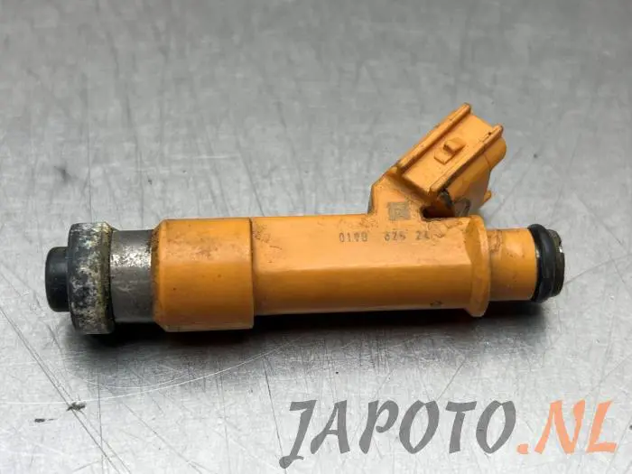 Injector (petrol injection) Daihatsu Terios