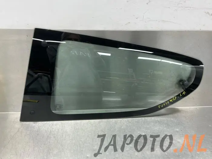 Rear door window 4-door door, rear right Suzuki Alto