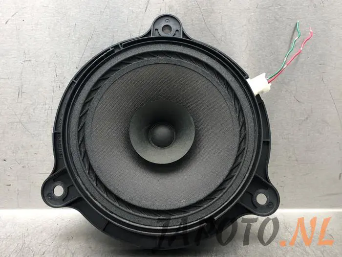 Speaker Nissan Juke