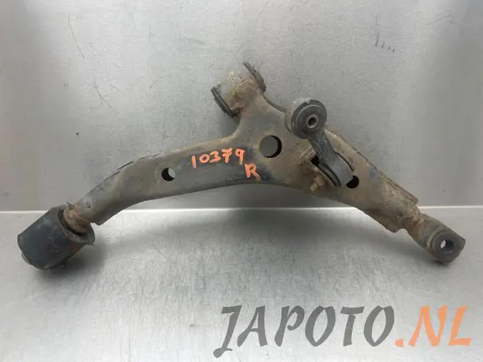 Front upper wishbone, right Hyundai Atos