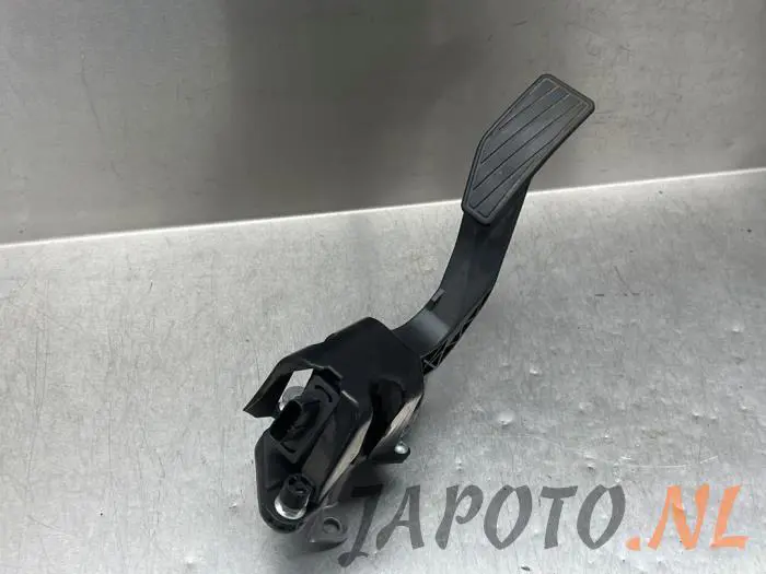 Accelerator pedal Suzuki Ignis