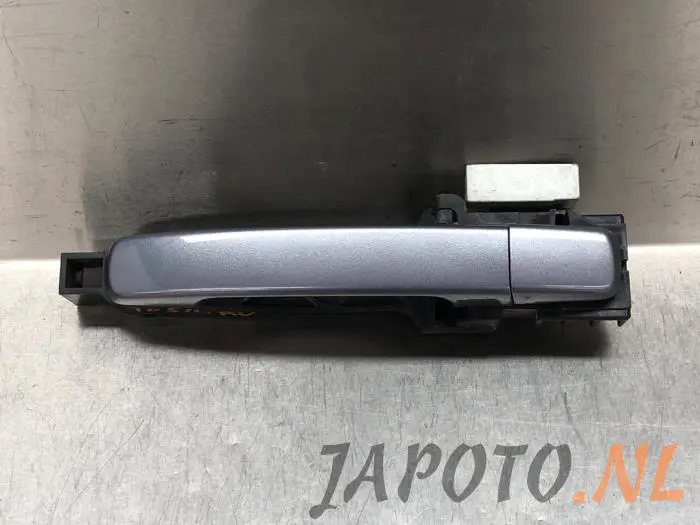 Front door handle 4-door, right Nissan Qashqai+2