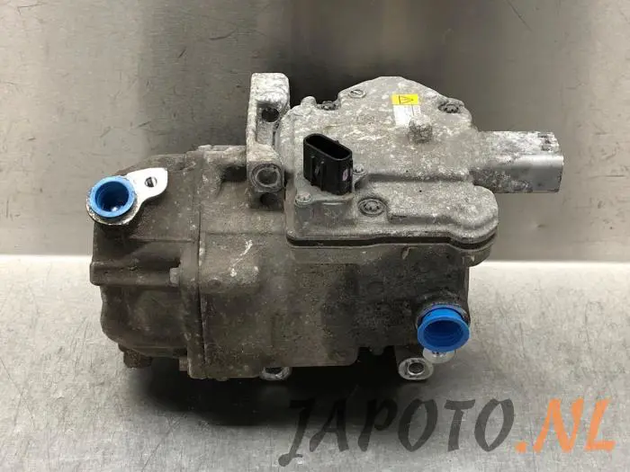 Air conditioning pump Toyota Yaris