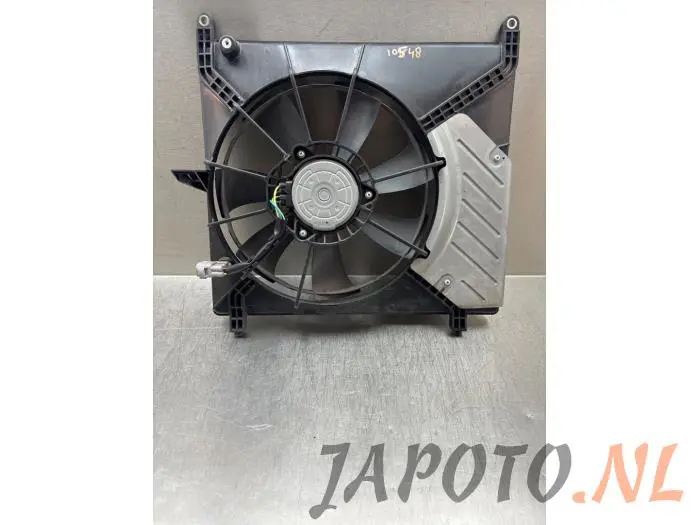 Cooling fans Suzuki Ignis