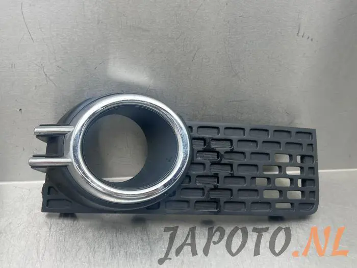 Fog light cover plate, right Suzuki Ignis