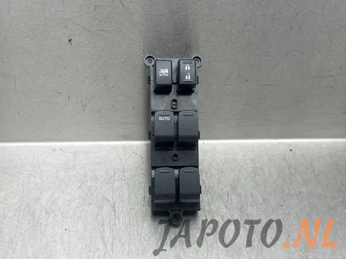 Multi-functional window switch Suzuki Ignis