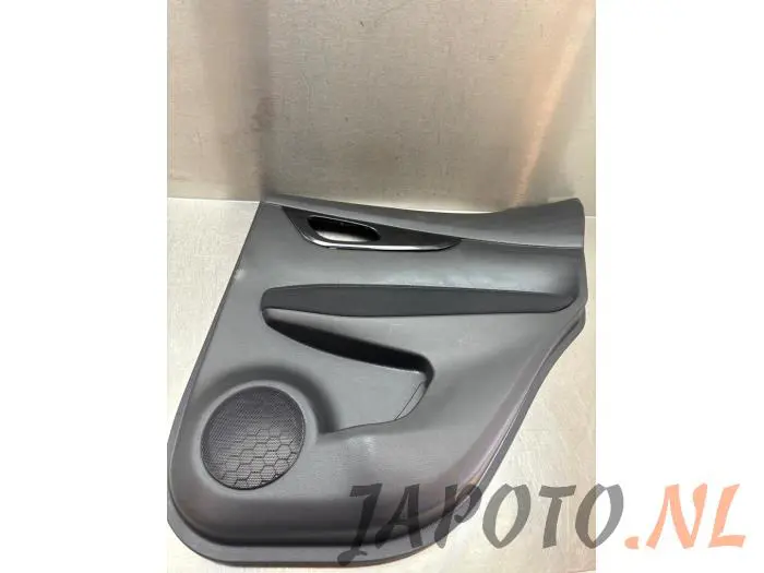 Rear door trim 4-door, right Nissan Qashqai+2