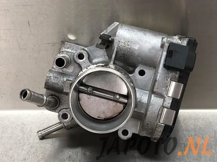 Throttle body Kia Venga