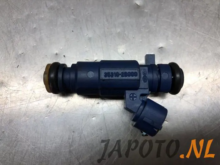 Injector (petrol injection) Kia Venga