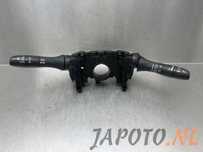 Steering column stalk Nissan Qashqai