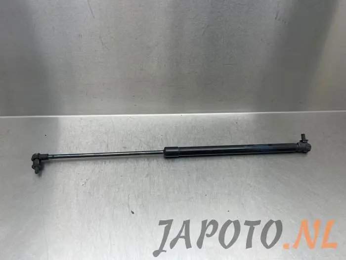 Rear gas strut, left Nissan Qashqai