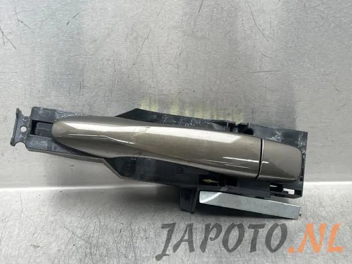 Rear door handle 4-door, right Nissan Qashqai+2