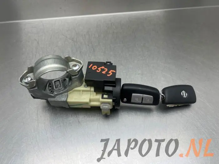 Ignition lock + key Nissan Qashqai