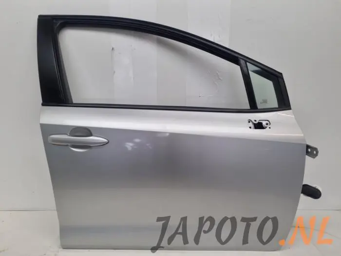 Front door 4-door, right Toyota Corolla