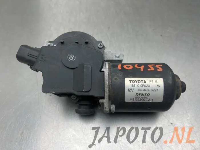 Front wiper motor Toyota Corolla Verso