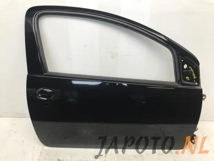 Door 2-door, right Toyota Aygo