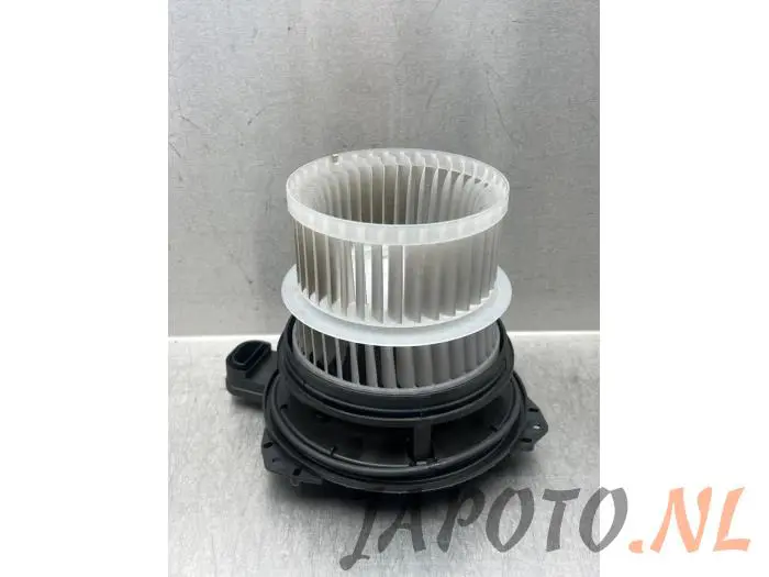 Heating and ventilation fan motor Toyota Corolla