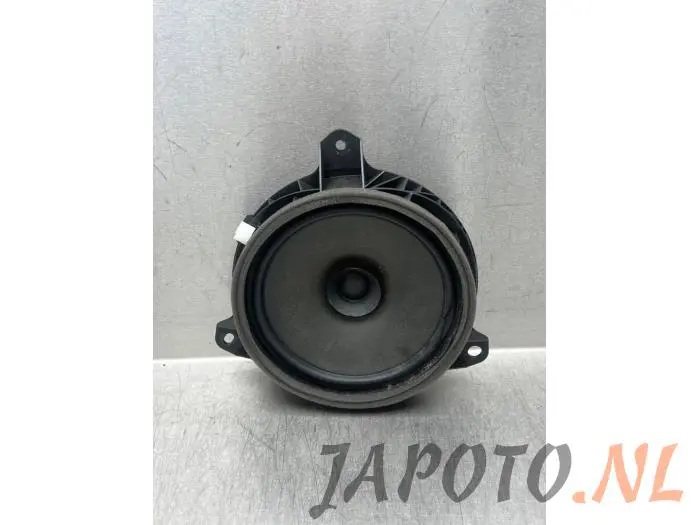 Speaker Toyota Corolla