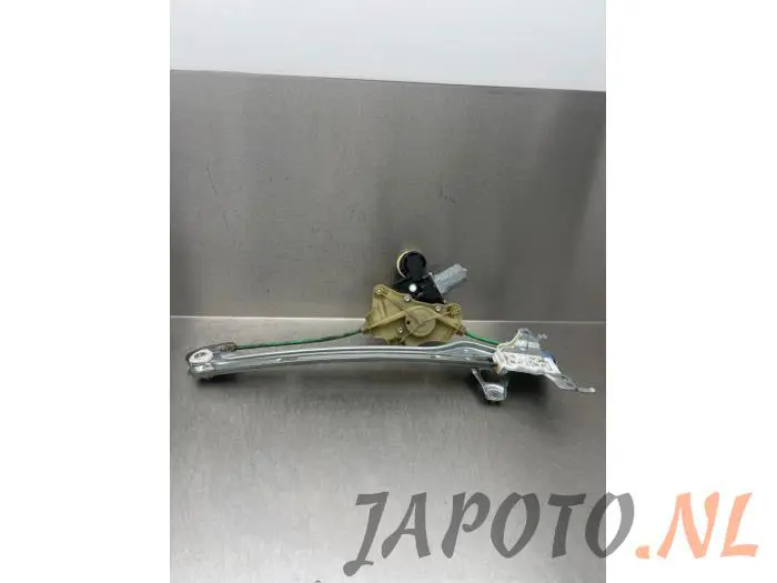 Rear door window mechanism 4-door, left Toyota Corolla