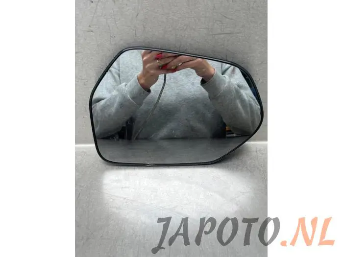 Mirror glass, left Toyota Corolla