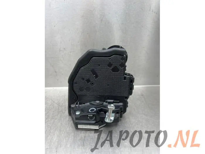 Rear door mechanism 4-door, right Toyota Corolla