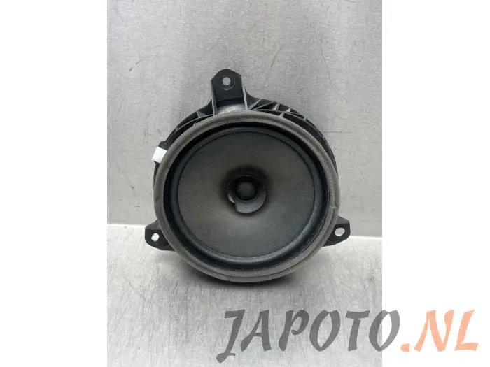 Speaker Toyota Corolla