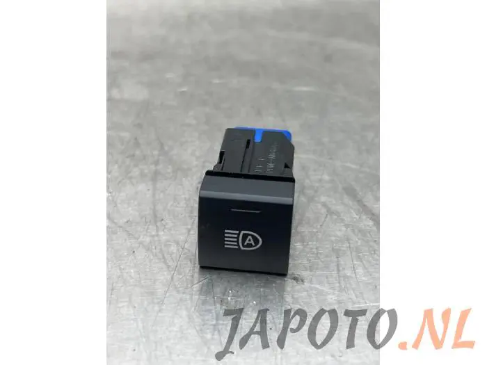 Fog light switch Toyota Corolla