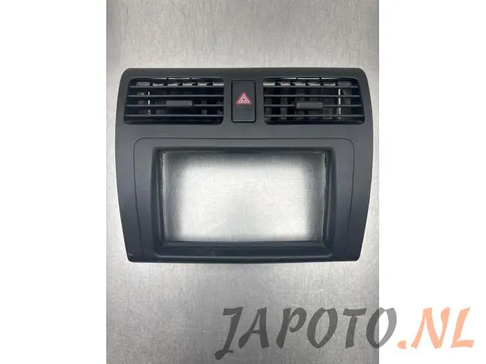 Dashboard vent Suzuki Swift