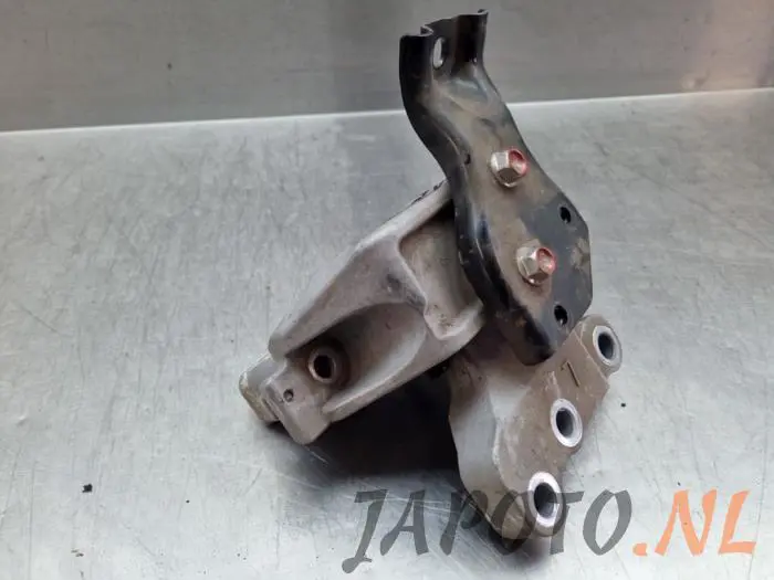 Gearbox mount Mitsubishi Outlander