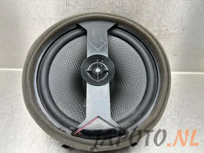 Speaker Mitsubishi Outlander