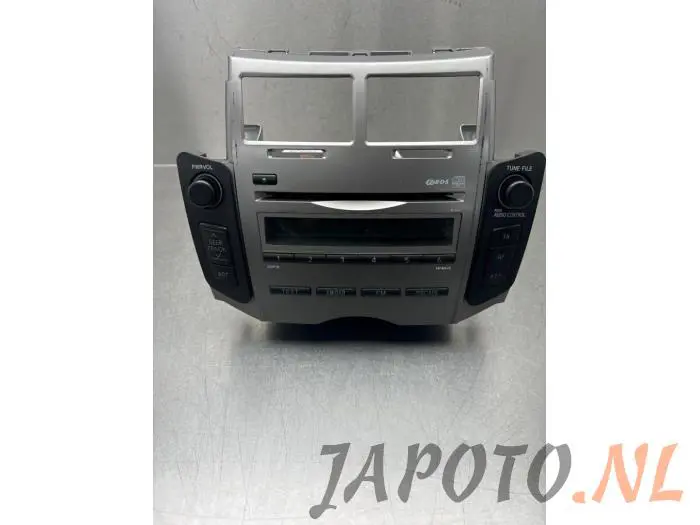 Radio CD player Toyota Yaris