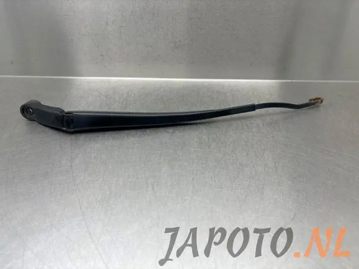 Front wiper arm Toyota Yaris