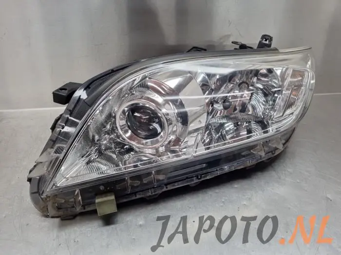 Headlight, left Toyota Rav-4