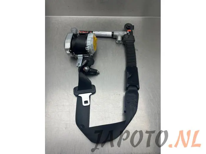 Front seatbelt, left Hyundai I10