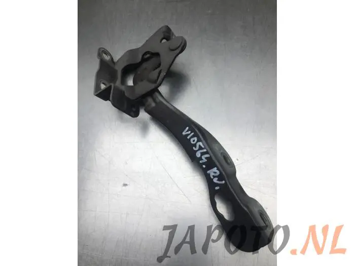 Bonnet Hinge Kia Venga