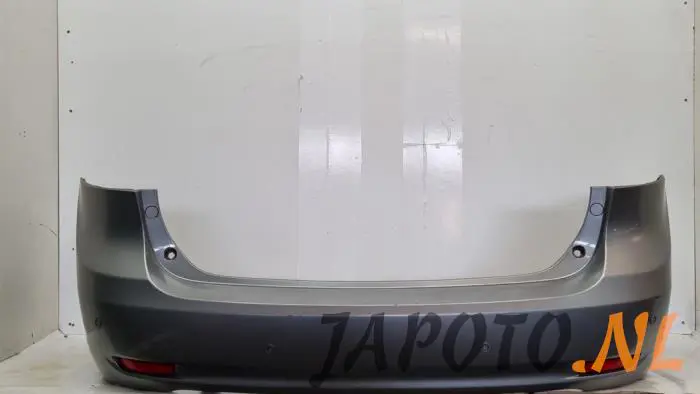 Rear bumper Toyota Avensis