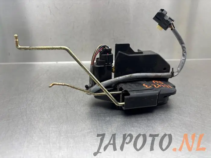 Door lock mechanism 2-door, right Hyundai Getz