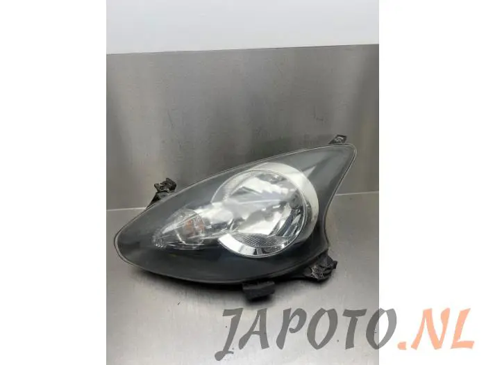 Headlight, left Toyota Aygo