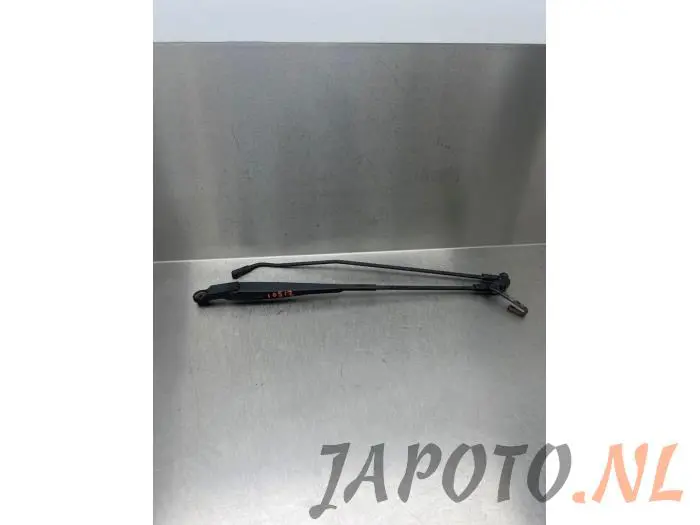 Front wiper arm Toyota Aygo