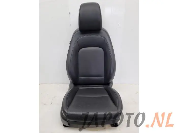 Seat, right Hyundai Kona